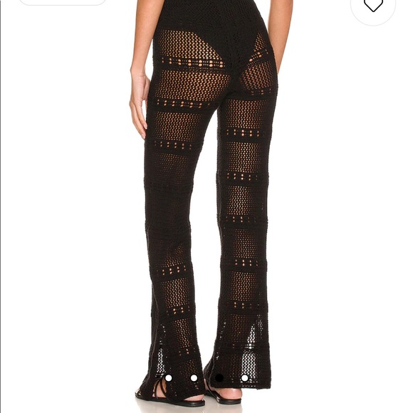 Crochet pants - Picture 3 of 3